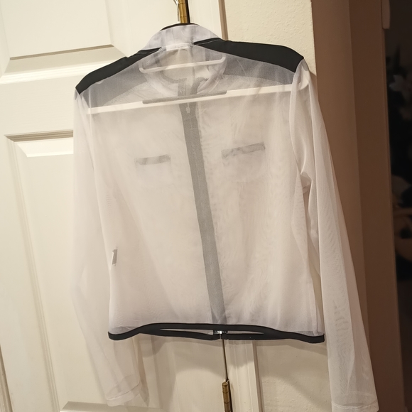 Jacket - Picture 5 of 5